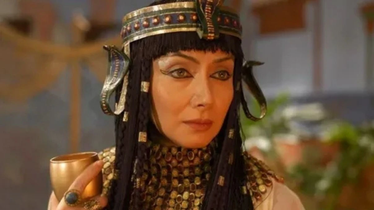 Hazreti Yusuf dizisindeki Züleyha karakteri Katayoun Riahi yıllar sonra ortaya çıktı 1 Hazreti Yusuf dizisindeki Züleyha karakteri Katayoun Riahi yıllar sonra ortaya çıktı