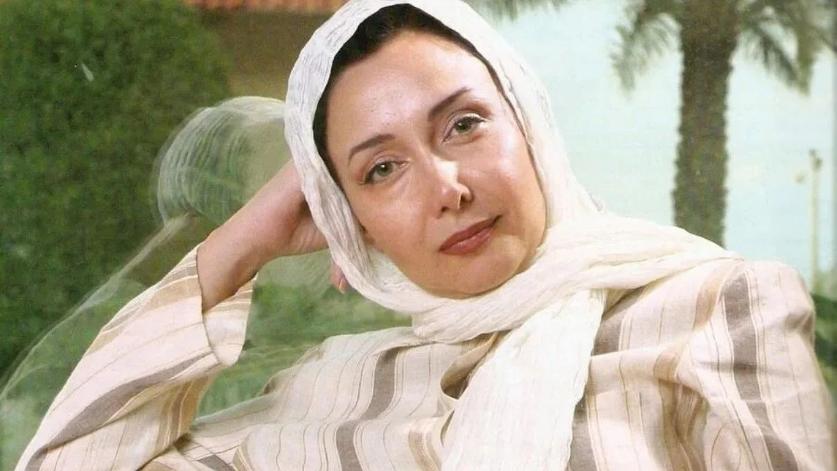 Hazreti Yusuf dizisindeki Züleyha karakteri Katayoun Riahi yıllar sonra ortaya çıktı 9 Hazreti Yusuf dizisindeki Züleyha karakteri Katayoun Riahi yıllar sonra ortaya çıktı