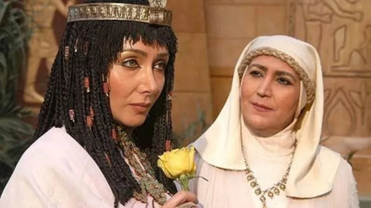 Hazreti Yusuf dizisindeki Züleyha karakteri Katayoun Riahi yıllar sonra ortaya çıktı 5 Hazreti Yusuf dizisindeki Züleyha karakteri Katayoun Riahi yıllar sonra ortaya çıktı