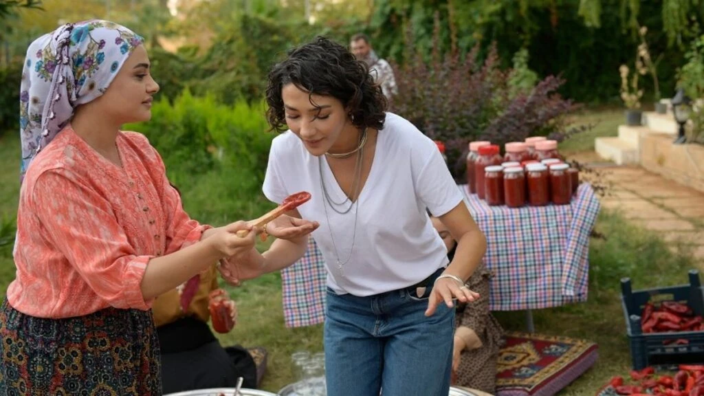 Halef dizisinde domates festivali! Halef yeni bölümde neler olacak?