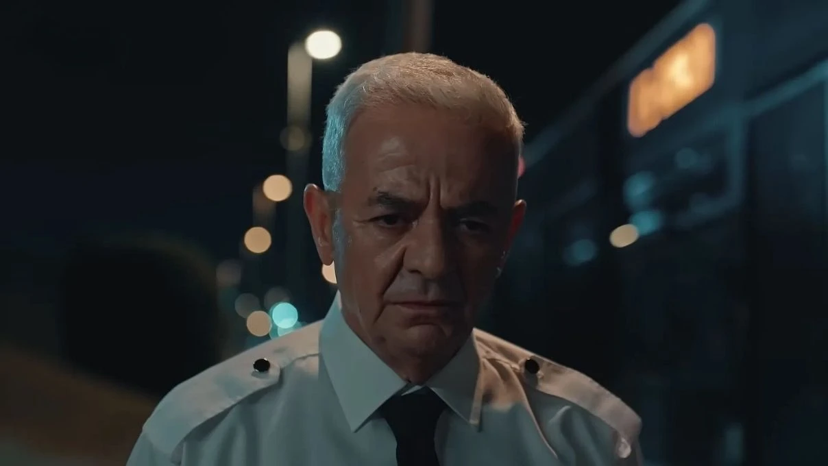 Zafer Algöz Son Sefer filminde rol alması hakkında konuştu! Ünlü oyuncu gelen eleştirilere cevap verdi 