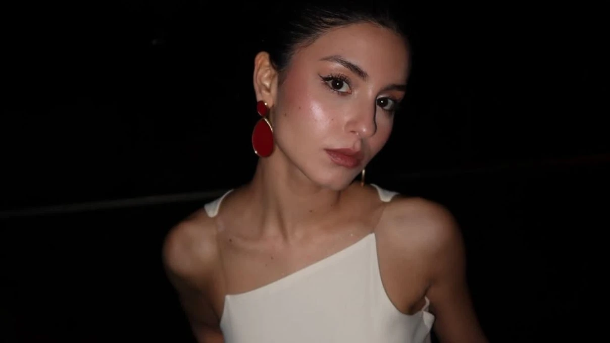 Yabani’nin genç yıldızı Rojbin Erden Sultana filmi ile ekranlara geliyor! Oyuncu oynadığı karakter ile dikkatleri üzerine çekiyor