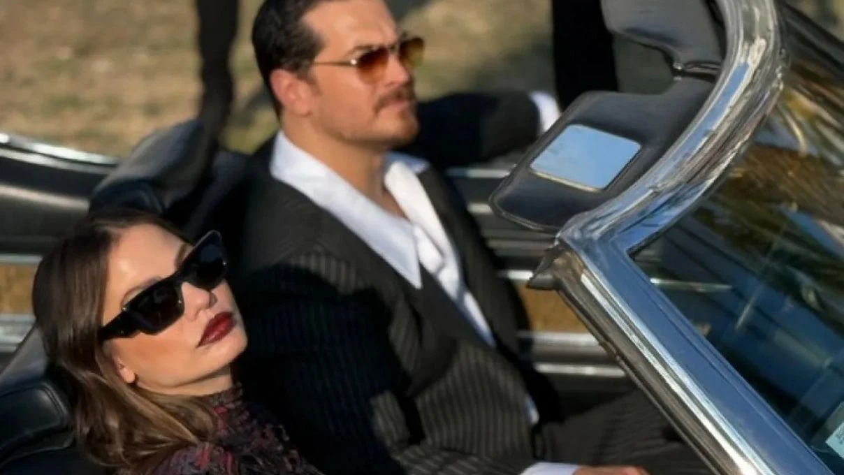 Eşref Rüya adeta dünya yıldızlarını solladı! Demet Özdemir ve Çağatay Ulusoy rekor kırdı