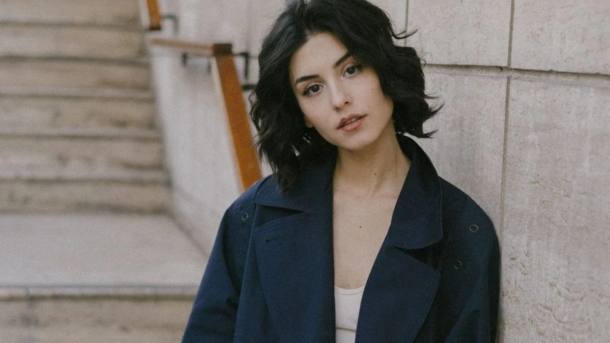 Yabani’nin genç yıldızı Rojbin Erden Sultana filmi ile ekranlara geliyor! Oyuncu oynadığı karakter ile dikkatleri üzerine çekiyor