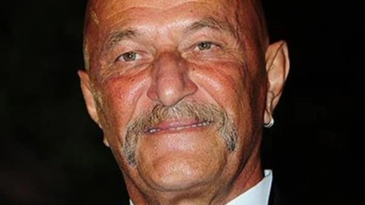 Coşkun Göğen kimdir kaç yaşında? Çoşkun Göğen evli mi? 6 Coşkun Göğen kimdir kaç yaşında? Çoşkun Göğen evli mi?