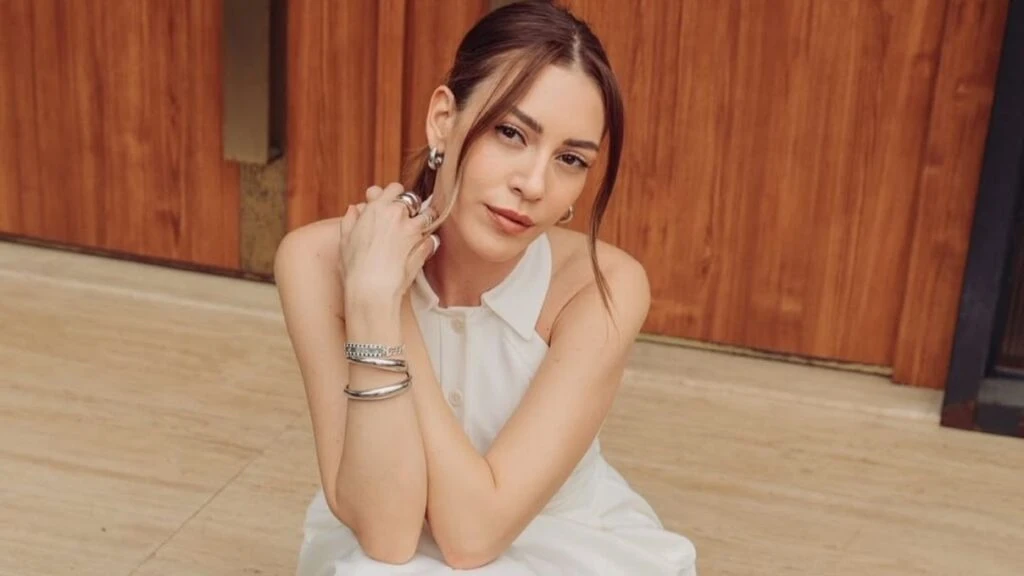 Sinem Kobal kaç yaşında? Sinem Kobal daha önce kiminle evliydi?