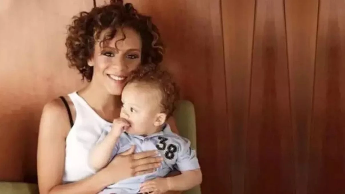 Defne Joy Foster’ın oğlu Can kocaman oldu! Son haliyle sosyal medyada gündem oldu
