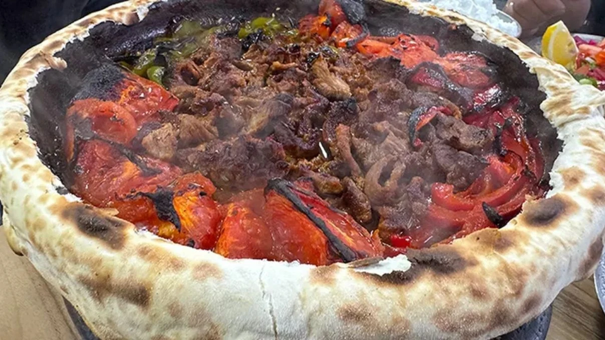 MasterChef eli böğründe tarifi! Kahramanmaraş’ın hem göze hem mideye hitap eden yemeği 6 Adsiz tasarim 13 59