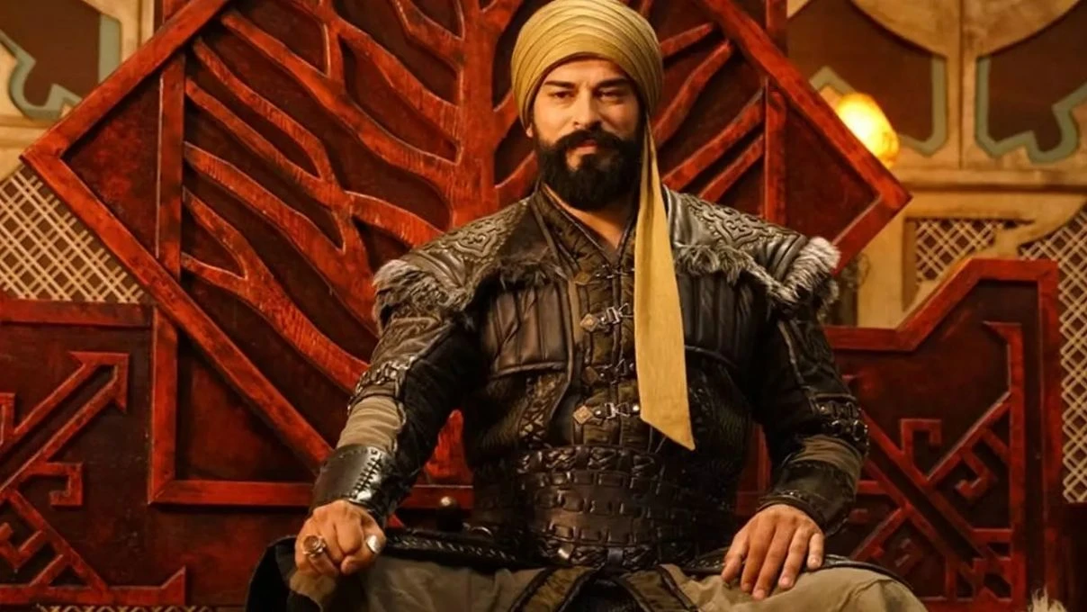 Burak Özçivit’in Kuruluş Osman dizisinden neden ayrıldı? Fahriye Evcen 3. kez hamile mi? 5 Adsiz tasarim 17 123