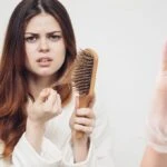 Saç dökülmesini kökten çözen formül! Önce kan testi yapın