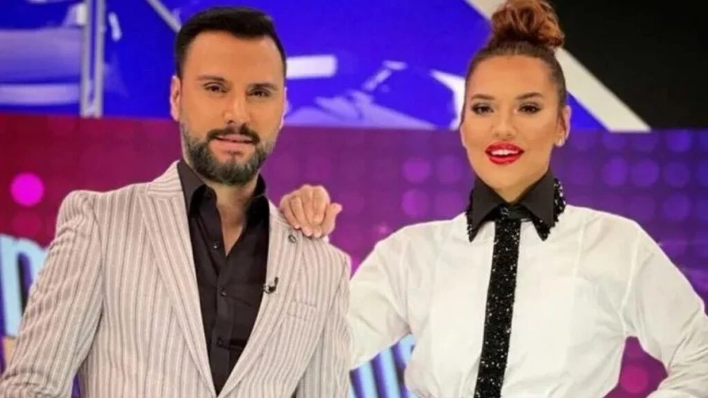 Demet Akalın’dan Alişan ile nostaljik paylaşım! “Bir gençlik hikayemiz var”