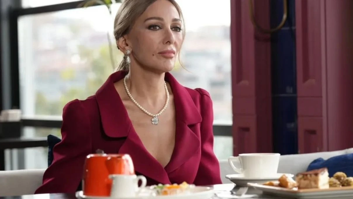 Ben Onun Annesiyim dizisinde Ayşe kızına kavuşmak isterken ne ile karşılaşacak? Suna gerçeği öğreniyor mu? 5 Adsiz tasarim 21 118