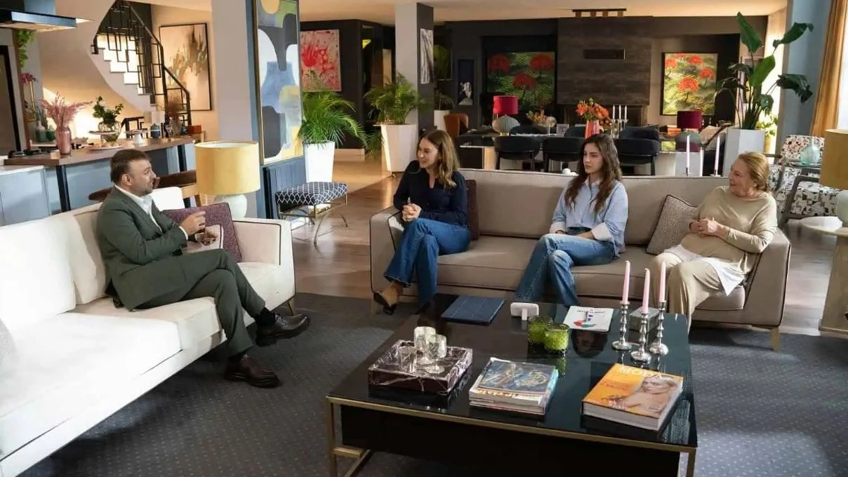 Kızılcık Şerbeti’nde Ünallar ailesinde şok gelişme! Abdullah Salkım’la mı evleniyor? 7 Adsiz tasarim 31 109