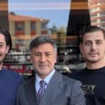 İzzet Yıldızhan oğlu Mustafa’nın doğum günü kutladı! Baba ve oğulları aynı karede yer aldı!