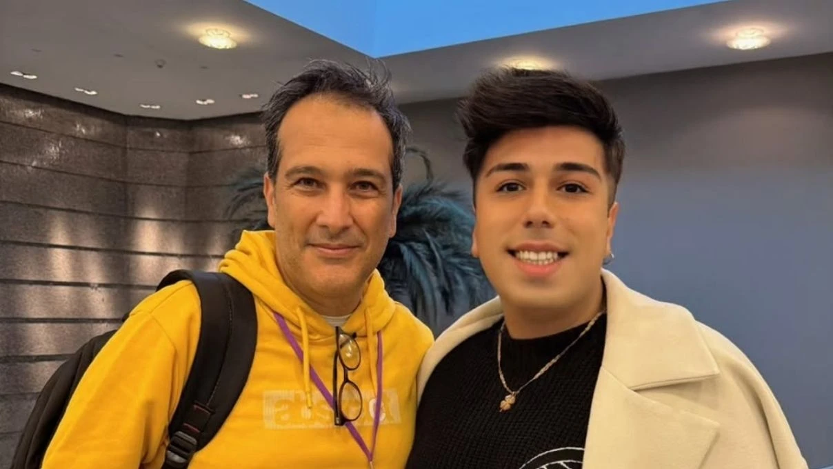 Popstar Abidin Özşahin yıllar sonra ortaya çıktı! Popstar Abidin’in son hali şaşırttı! 4 Adsiz tasarim 32 108