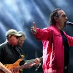 Teknofest 2025 rüzgarında şarkıcı Kıraç sahne aldı! Atatürk Havalimanı tıka basa doldu