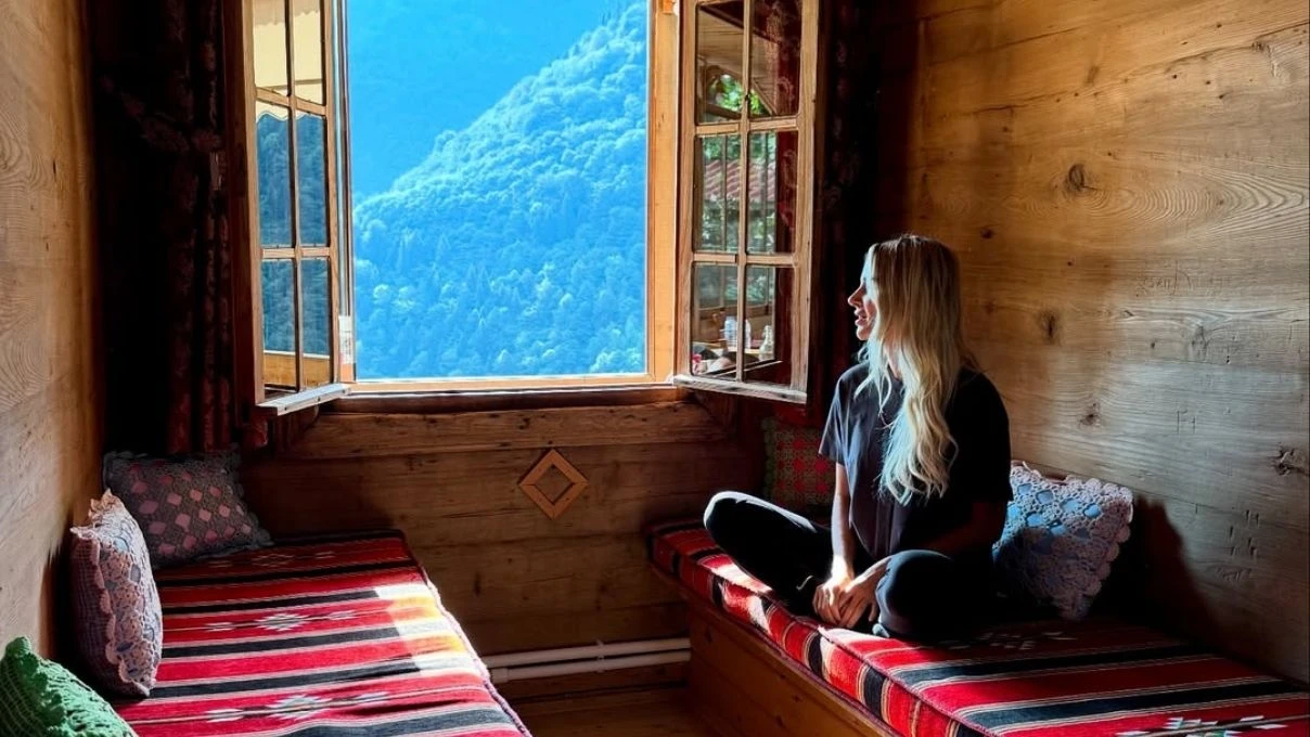 Pınar Sabancı Karadeniz turuna çıktı! “Ruhuma çok iyi geldi bu güzel yaylalar”