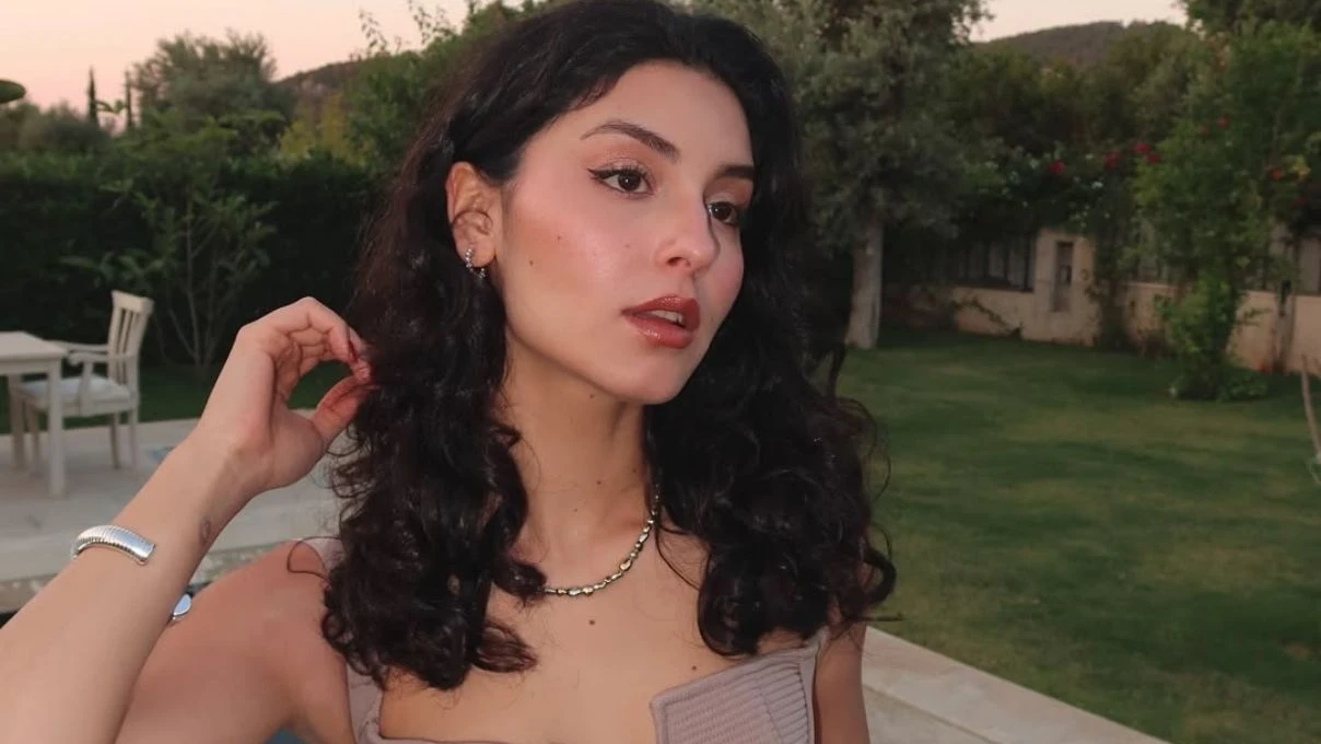 Yabani dizisinin Asi’si Rojbin Erden kimdir? Rojbin Erden kaç yaşında, nereli? 5 Rojbin Erden kimdir?