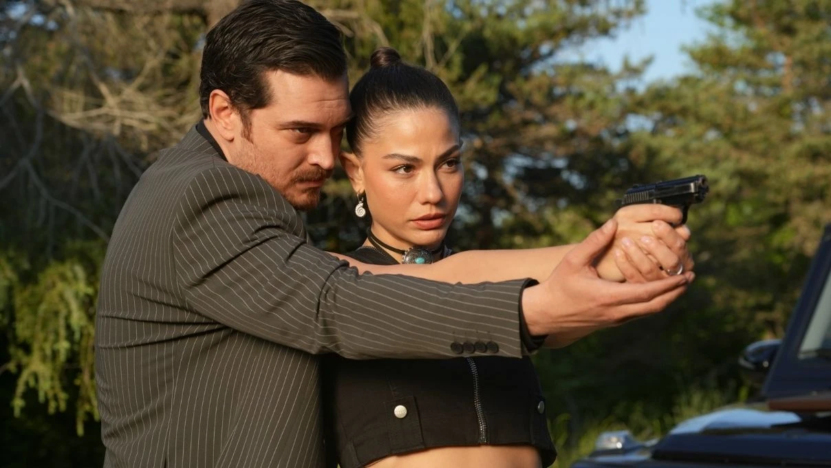 Eşref Rüya’nın Nisan’ı Demet Özdemir veda etti! Paylaşımına beğeni yağdı