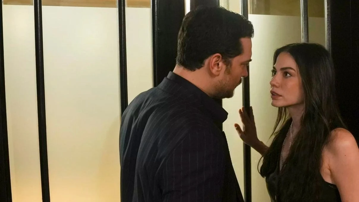 Eşref Rüya’nın Nisan’ı Demet Özdemir veda etti! Paylaşımına beğeni yağdı