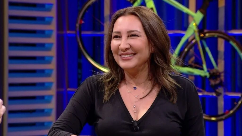 Ayşegül Günay Bereketli Topraklar dizisi kadrosuna dahil oldu! Azize Bereketoğlu rolüyle izleyici karşısına çıkacak!