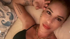 Kanserle savaşan Irmak Ünal'dan kahreden paylaşım! Sevenlerinden destek yağdı 5 Adsiz tasarim 39 23