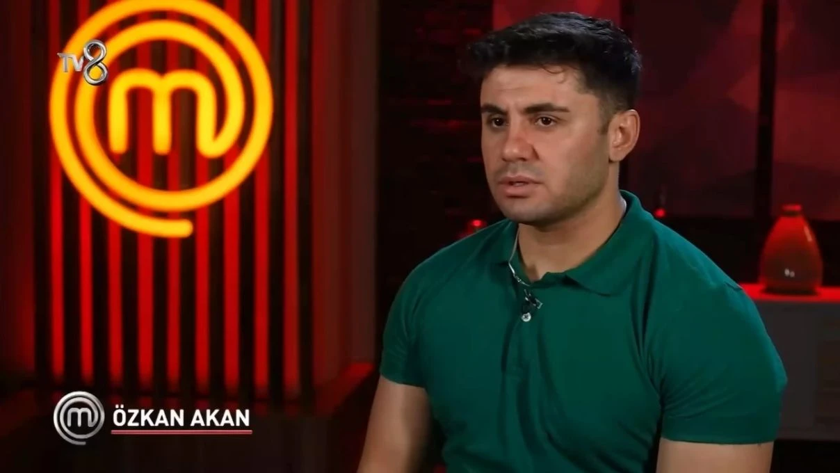 MasterChef 2025 Özkan eleştiri yağmuruna tutuldu! Özkan’ın kaba tavrı MasterChef 2025’e damga vurdu 6 Adsiz tasarim 4 141