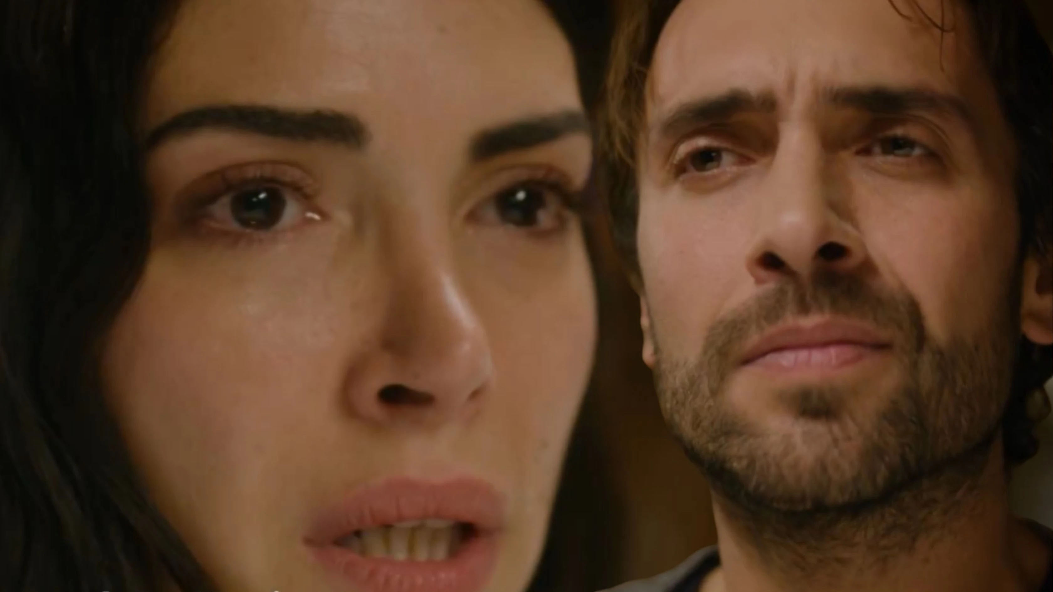 Taşacak Bu Deniz 10. bölüm Esme Şerif'i vuruyor! Esme hapse mi girecek?