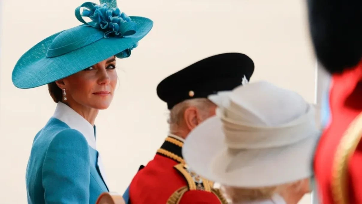 Kraliyet göz kamaştırdı! Kate Middleton törenin yıldızı oldu