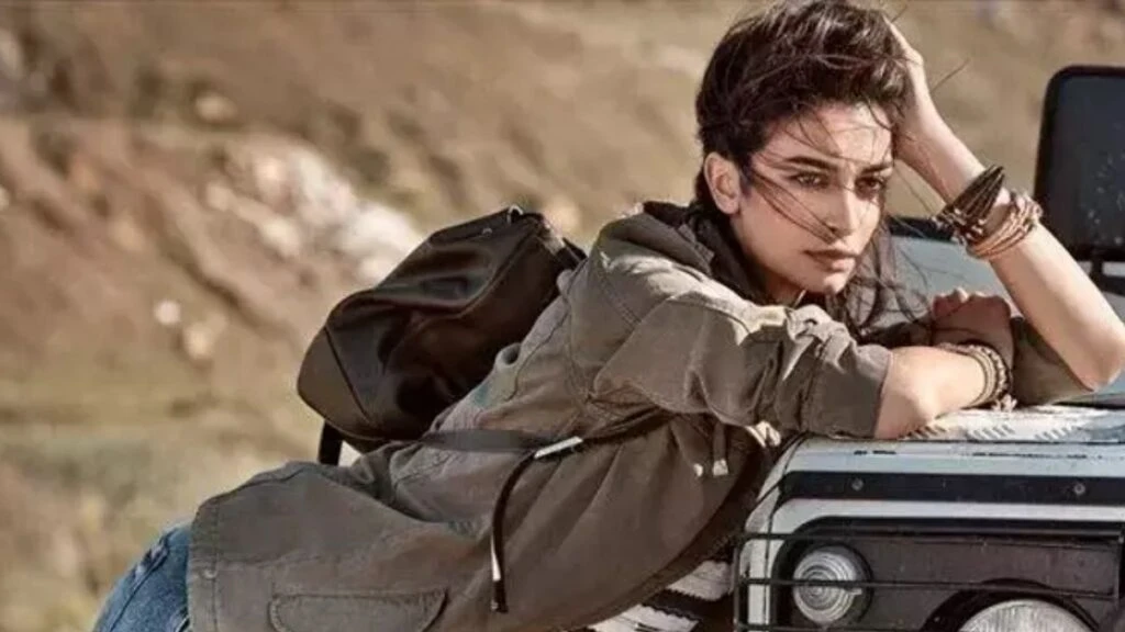 Halef Köklerin Çağrısı dizisinde Nida karakterini oynayan Beril Kayar kimdir? Beril Kayar’ın oynadığı dizi ve filmler