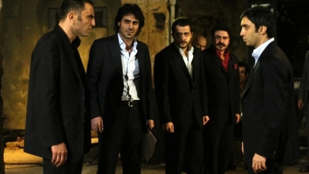 Kurtlar Vadisi dizisi yeniden mi başlıyor? Kurtlar Vadisi oyuncuları!