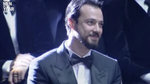 GQ Men Of The Year 2025 gecesinde ödüller sahiplerini buldu! Hangi ünlü ne ödülü aldı? 7 Adsiz tasarim 61 27