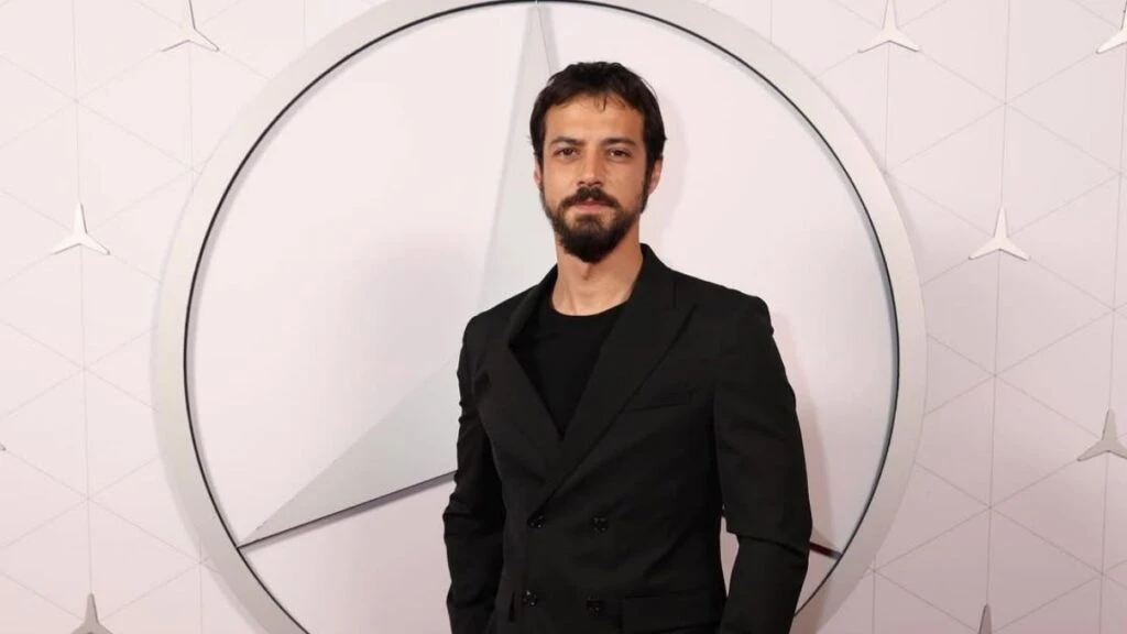 Mert Yazıcıoğlu’na Kuruluş Orhan uğurlu geldi! Mercedes ile reklam anlaşması
