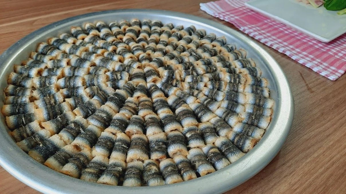 MasterChef’te hamsi sarma tarifi! Şef Erşan Yılmaz’dan püf noktaları 4 hamsi sarma nasıl yapılır