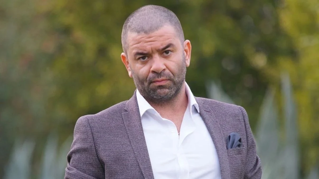 Bülent Şakrak’tan dikkat çeken Engin Altan Düzyatan yorumu! “Osman Gazi'yi bana mı oynatacaklardı, tabii ki ona oynatacaklar”