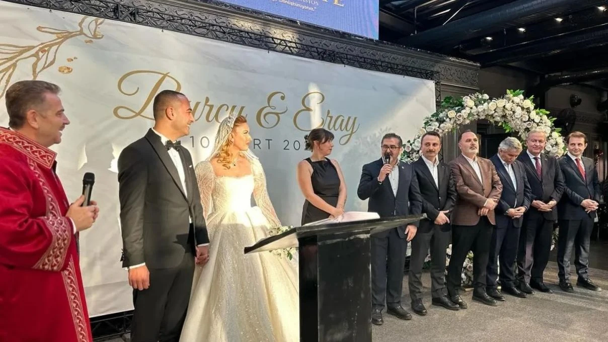 Eray Karadeniz’in eşi kimdir? Ne iş yapıyor kaç çocuğu var?