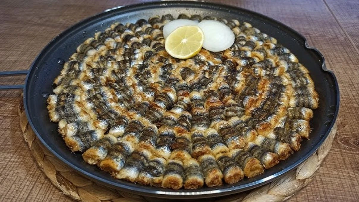 MasterChef’te hamsi sarma tarifi! Şef Erşan Yılmaz’dan püf noktaları 6 şef erşan yılmaz'dan hamsi sarma yapmanın püf noktaları