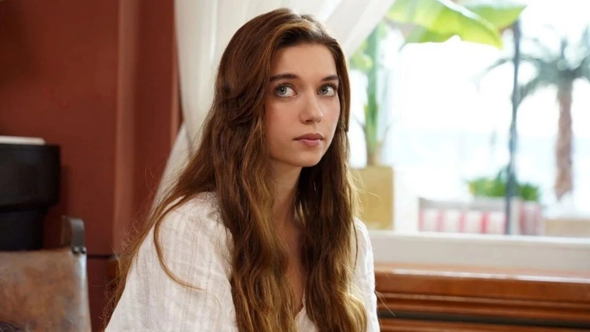 Rahimcan Kapkap ve Afra Saraçoğlu sevgili mi? Eski sevgili Mert Ramazan Demir detayı dikkat çekti 5 Rahimcan Kapkap ve Afra Saraçoğlu sevgili mi? Eski sevgili Mert Ramazan Demir detayı dikkat çekti