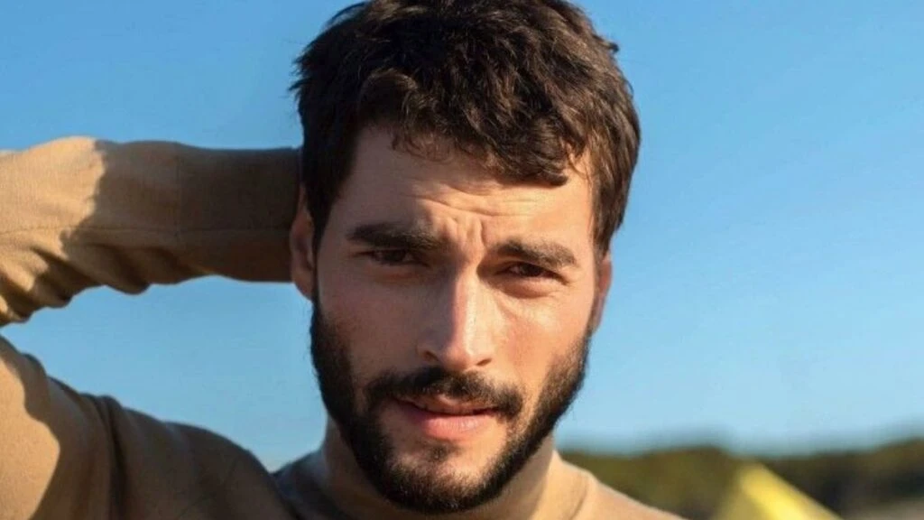Veliaht dizisinin Timur’u Akın Akınözü kimdir? Akın Akınözü kaç yaşında ve nereli?