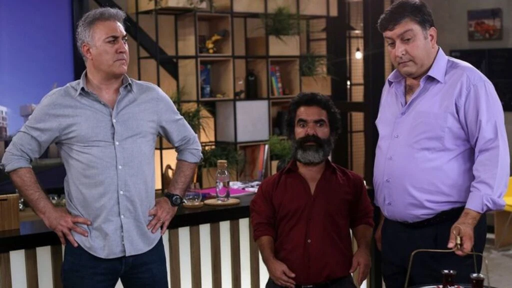 Çocuklar Duymasın dizisinin efsane ikilisi Çaycı Hüseyin ve Şükrü reklam filminde buluştu!