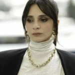 Anne olmak icin gun sayan Meric Araldan karni burnunda paylasim Begeni yagdi