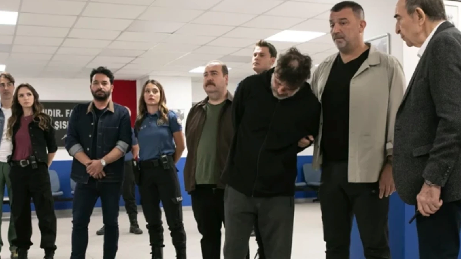 Arka Sokaklar dizisinin yeni bolumu ne zaman Arka Sokaklar son bolumde ne oldu