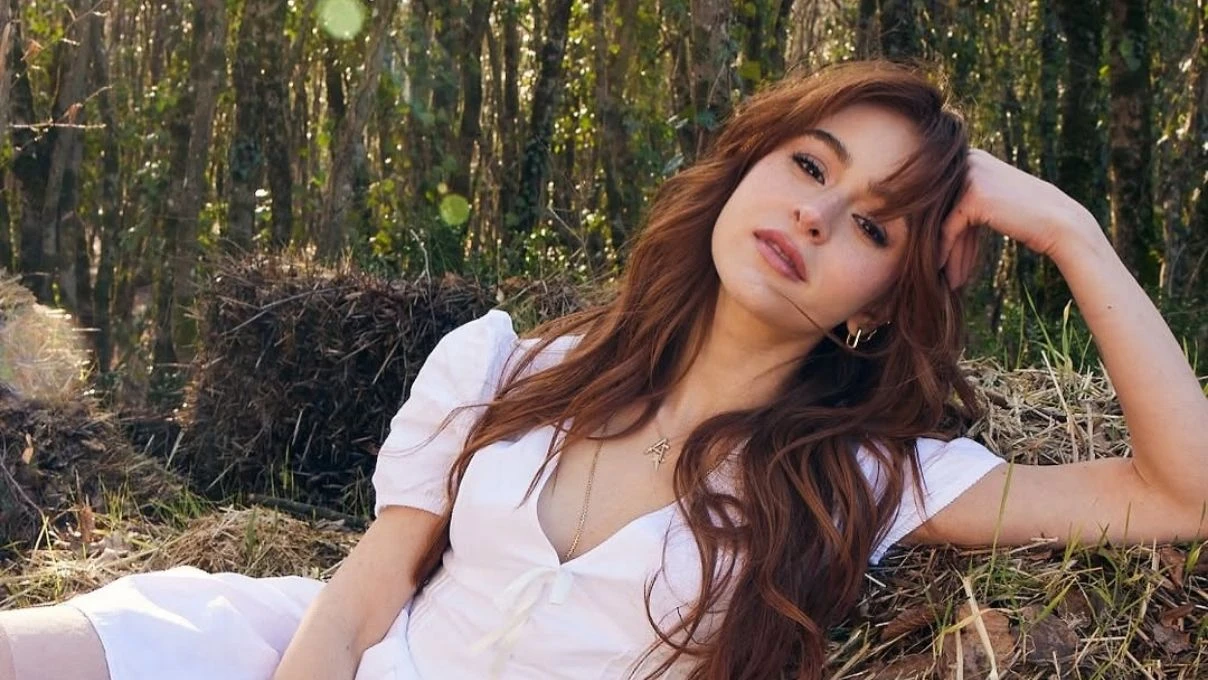 Evrim Akın ve Asena Keskinci olayı ne? Evrim Akın, Asena Keskinci’nin nesi oluyor? 11 Evrim Akın ve Asena Keskinci olayı ne? Evrim Akın, Asena Keskinci’nin nesi oluyor?