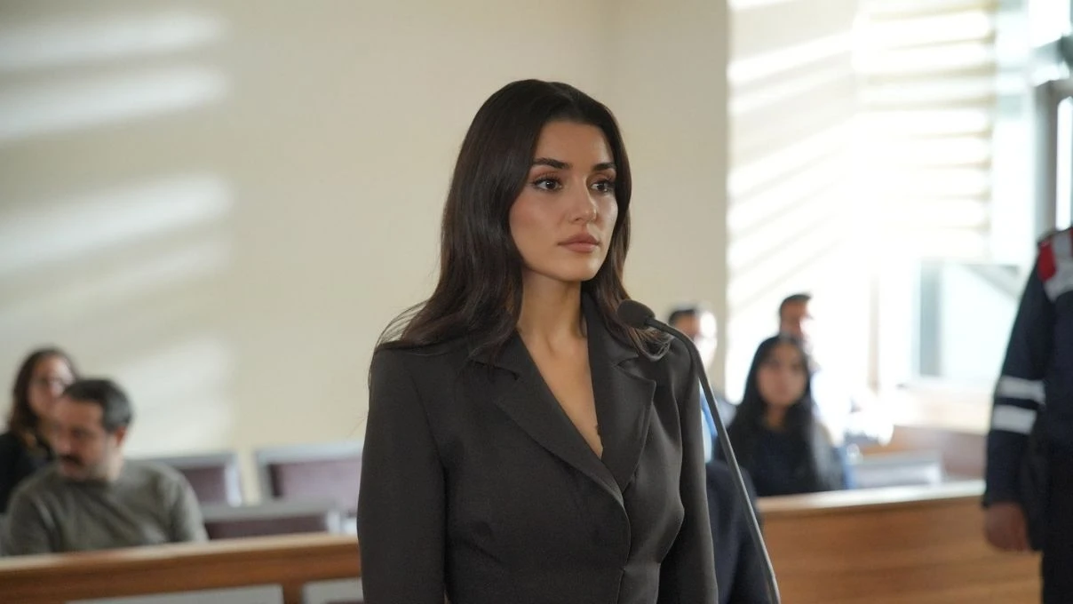 Hande Erçel ve Barış Arduç'un 3. projesi de fiyasko çıktı! Peşin fiyat aldıkları dizide bitiyor