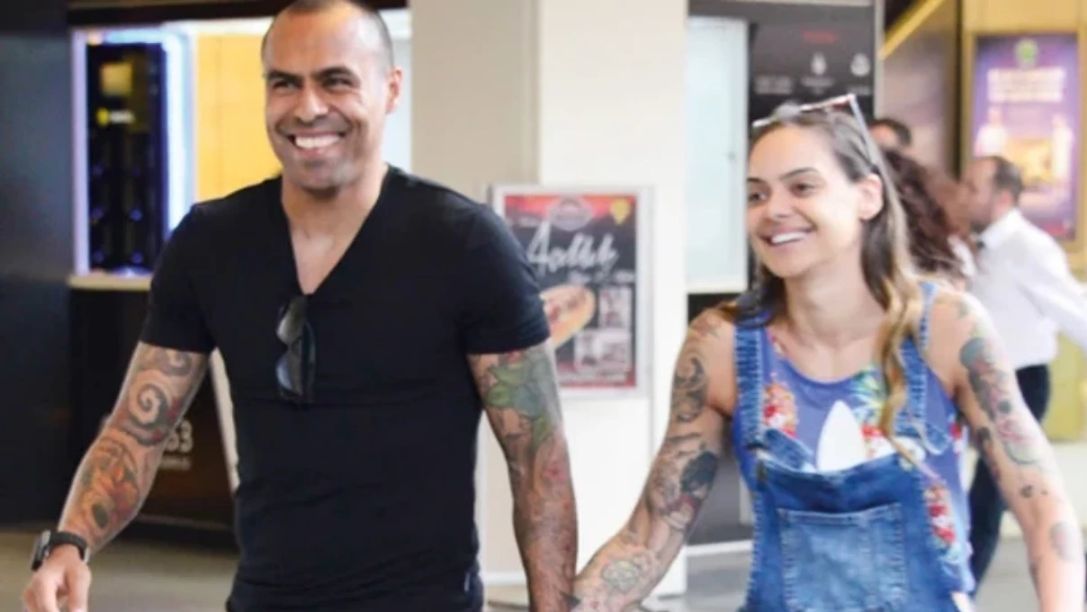 Survivor yarışmacısı Mert Nobre kimdir kaç yaşında? Mert Nobre evli mi? 8 Asli 2025 11 04T123446.388