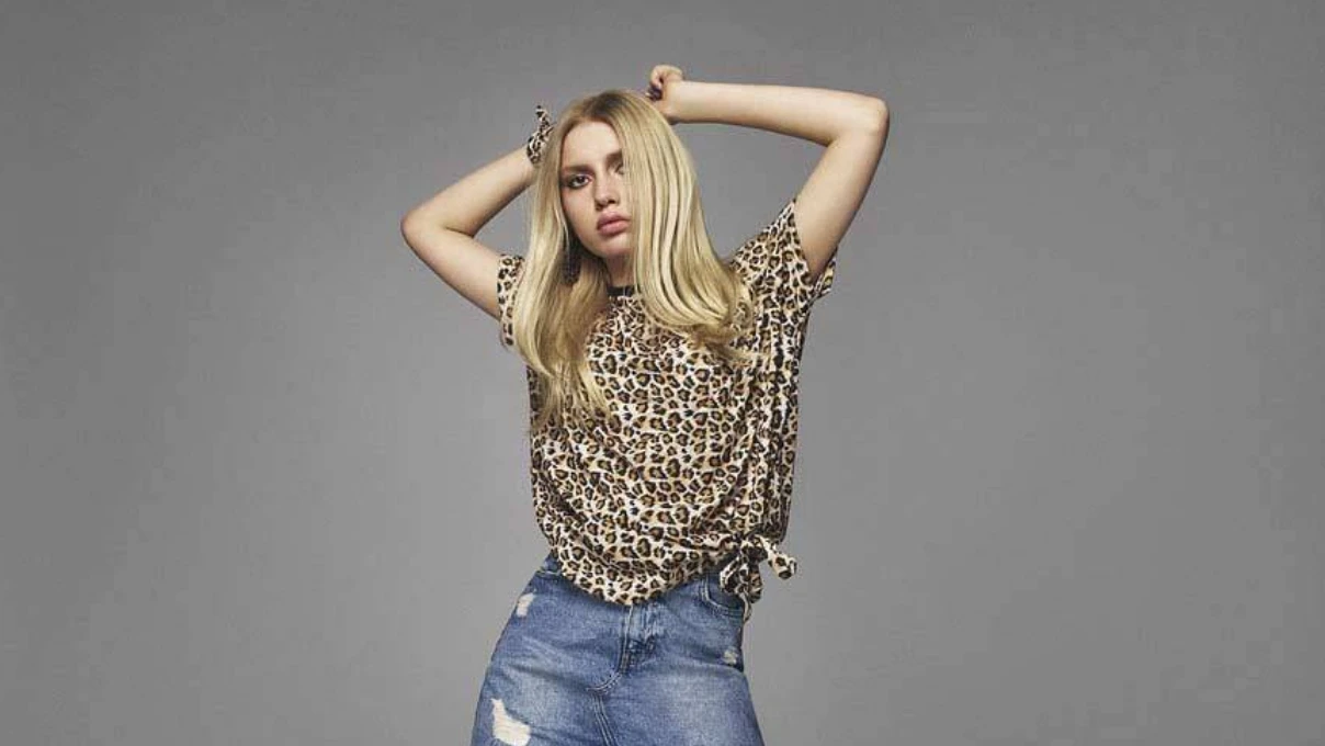 Aleyna Tilki’den Güllü’ye duygusal veda! Aleyna Tilki özel cover çıkaracağını açıkladı 7 Asli 2025 11 07T102147.865