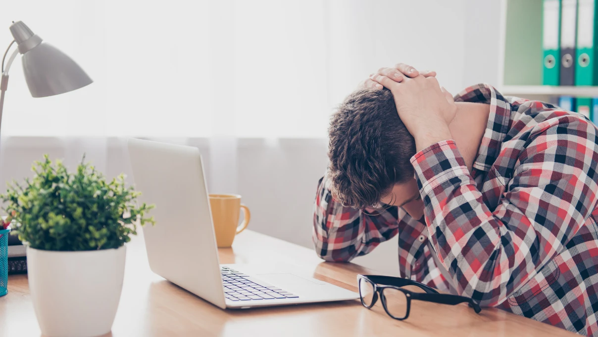 Kış aylarında artan baş ağrısının nedeni eviniz olabilir! Kaloriferlere dikkat 7 Asli 2025 11 29T142117.934