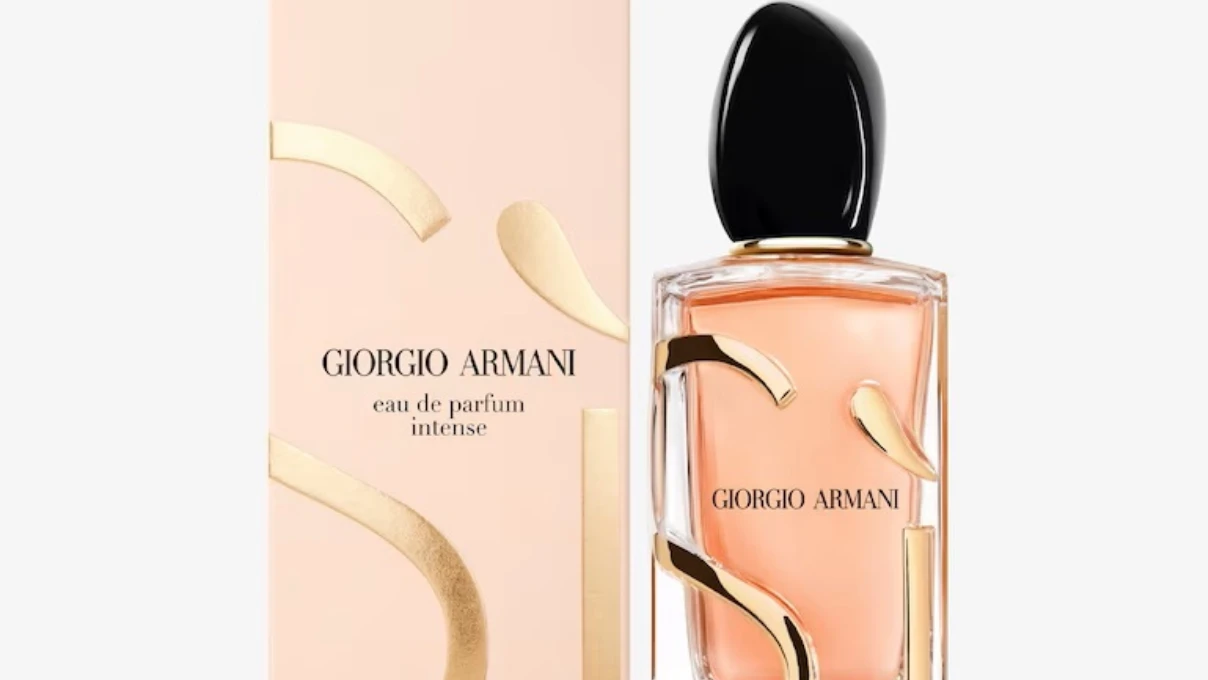 Özel günlerde gün boyu kalacak kokular! 2026 en güzel parfüm kokular 7 Asli 2025 12 10T171552.640