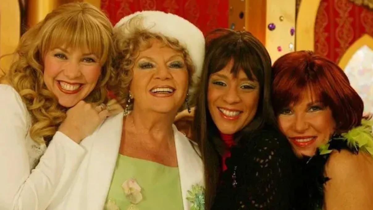 Sihirli Annem oyuncuları buluştu! Gizem Güven ve Dilara Kurtulmuş'tan nostalji 7 Asli 63 1