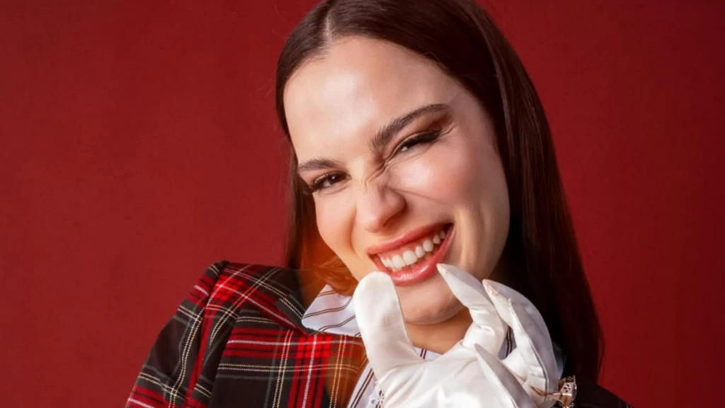 Asli Bekiroglu 1 1